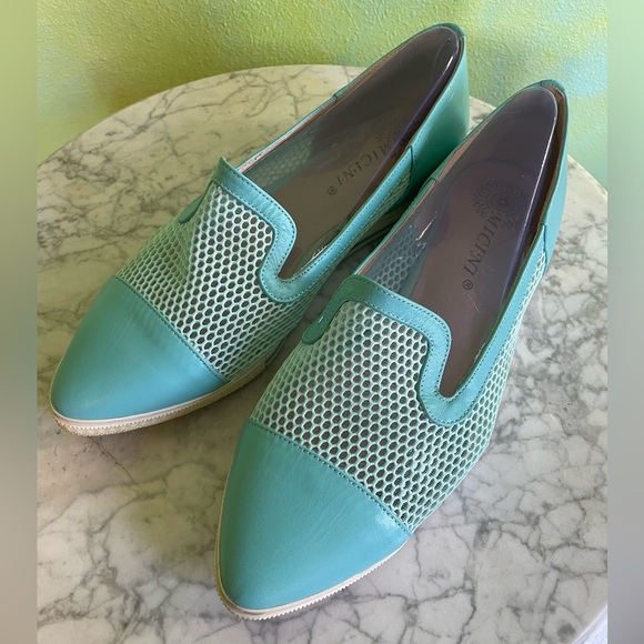 Shoes - NIB Micini Aqua Loafer, Size 8
